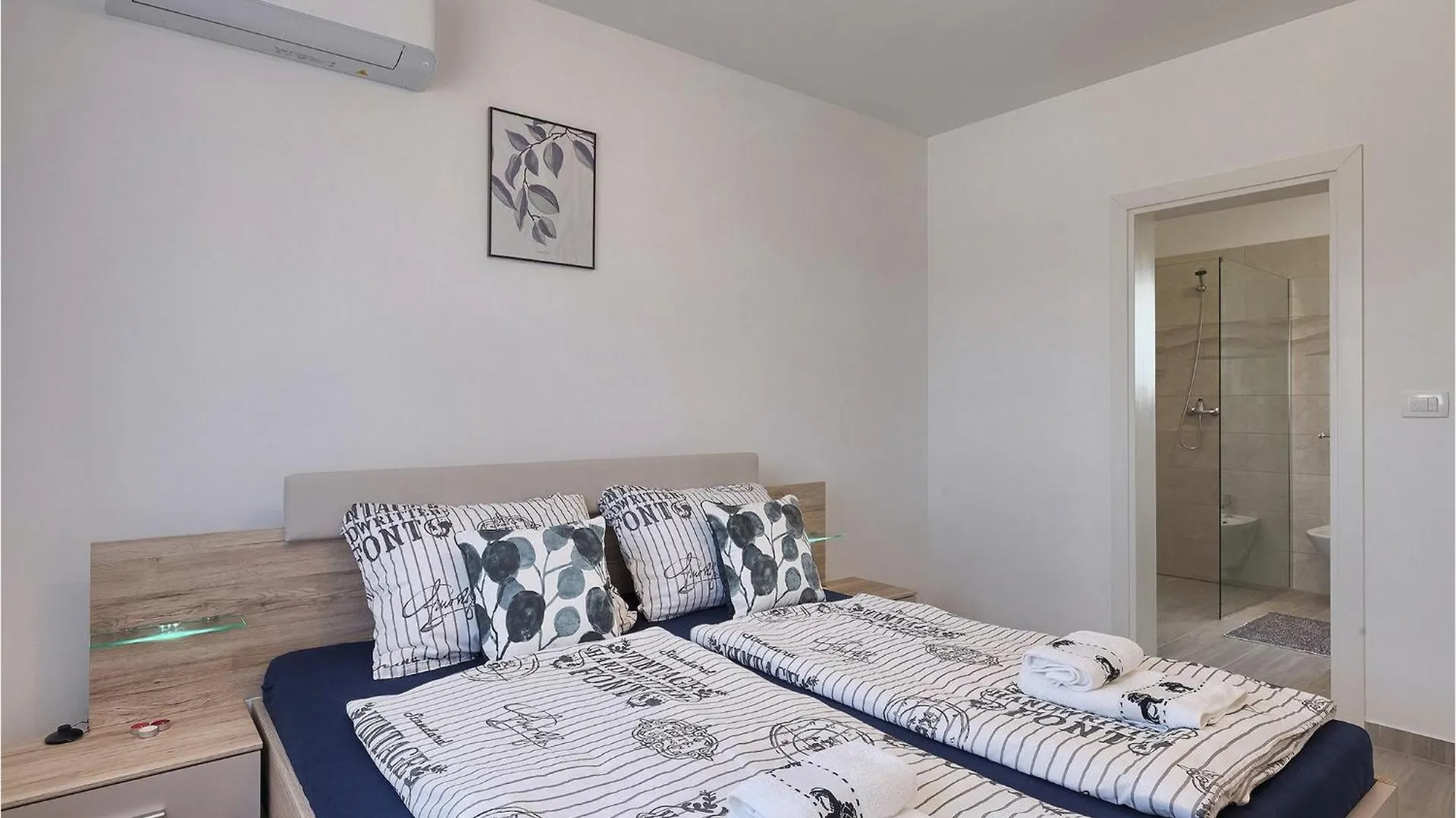 Villa Zirdum Poreč 0*,