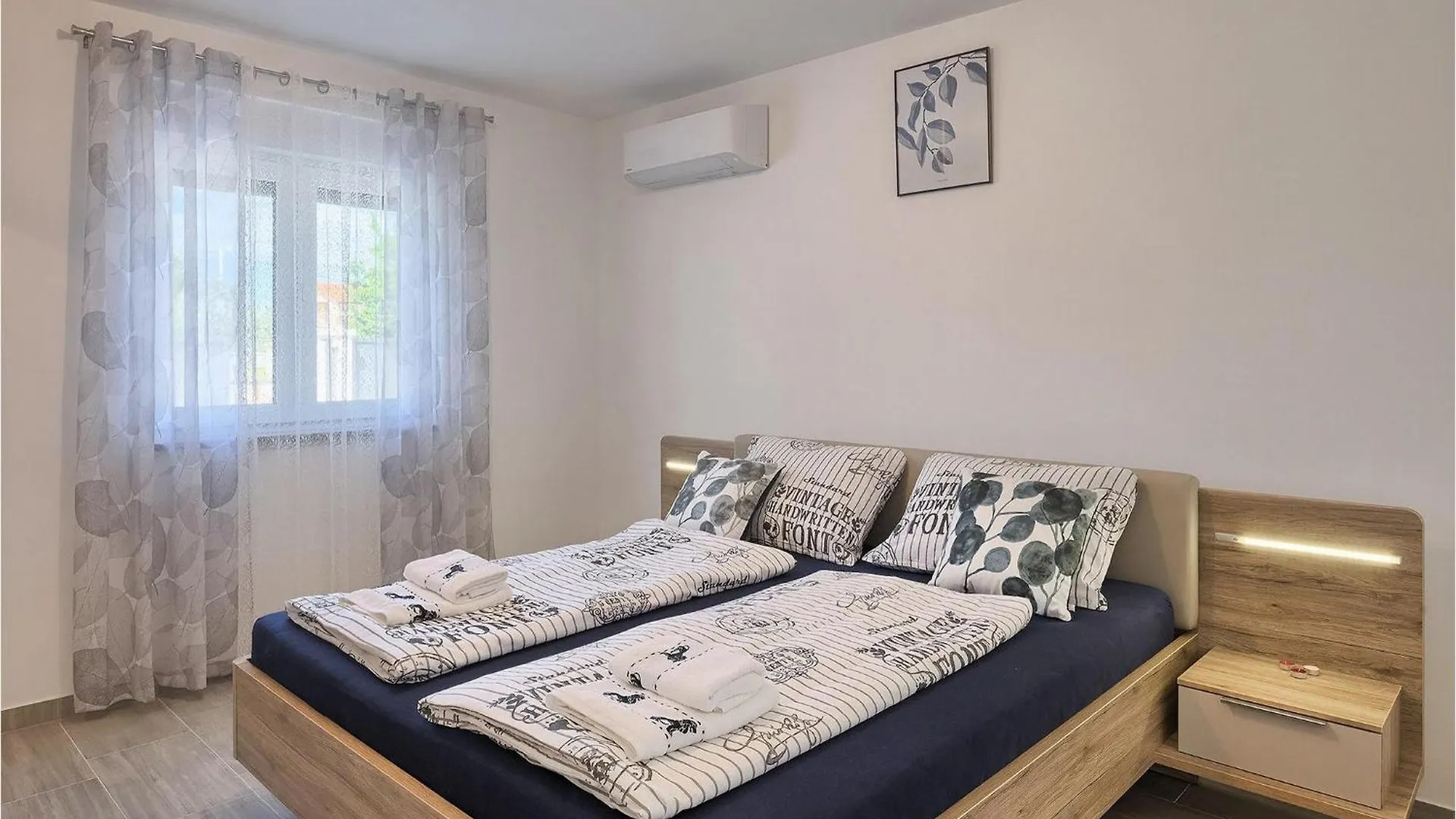 Villa Zirdum Poreč 0*,  Kroatien